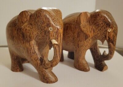 Vintage Speckled Palm Wood Elephant PAIR 4" Tall Wooden Figurine Set