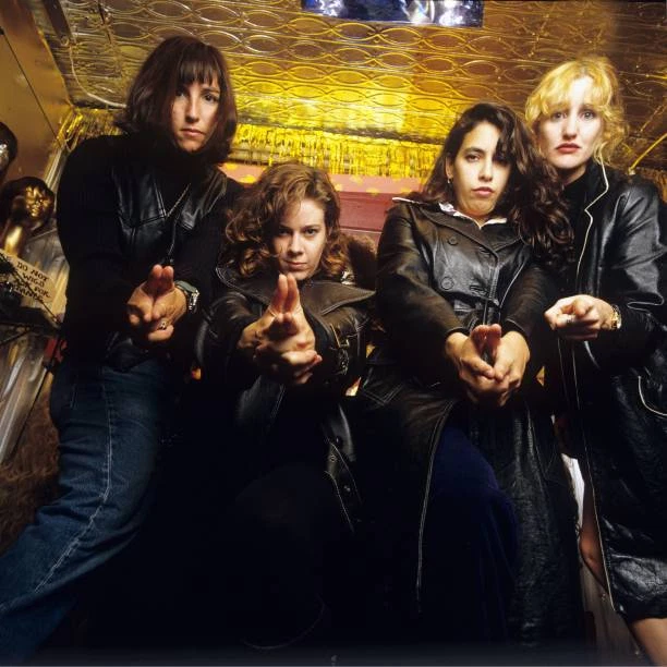 LUSCIOUS JACKSON DRUMMER Kate Schellenbach, lead singer Jll Cunnii Old Photo 2 9.00 PicClick AU