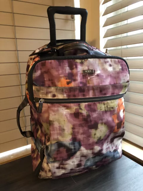 TUMI 48600FLE Wheeled International 20" Carry On Travel Travel