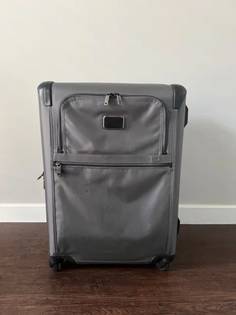 *VERY GOOD*Tumi Alpha 2  Short Trip Expandable Packing Case Pewter Grey 22064PW2
