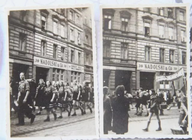 2x Fotos Foto 1949 DDR 1.Mai Leipzig Banner FDJ jugend Nadolski & Co. I13