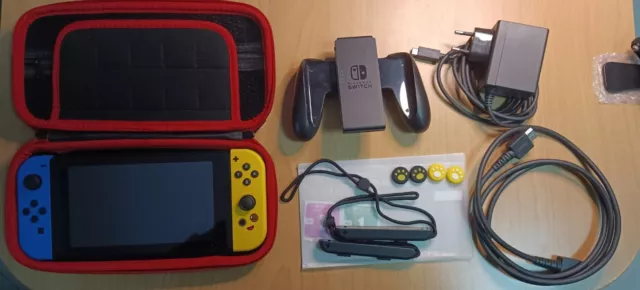 Nintendo Switch 1 Anno Garanzia Joycon Limited Edition Fortinite Nuovi + Gadget