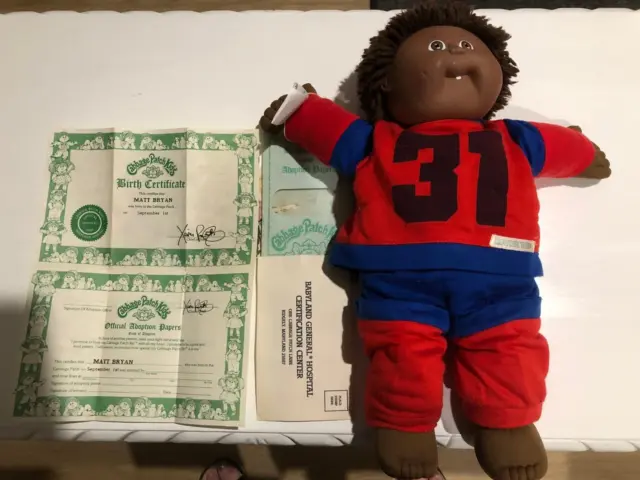Cabbage patch kid African American 1985 with birth certificate