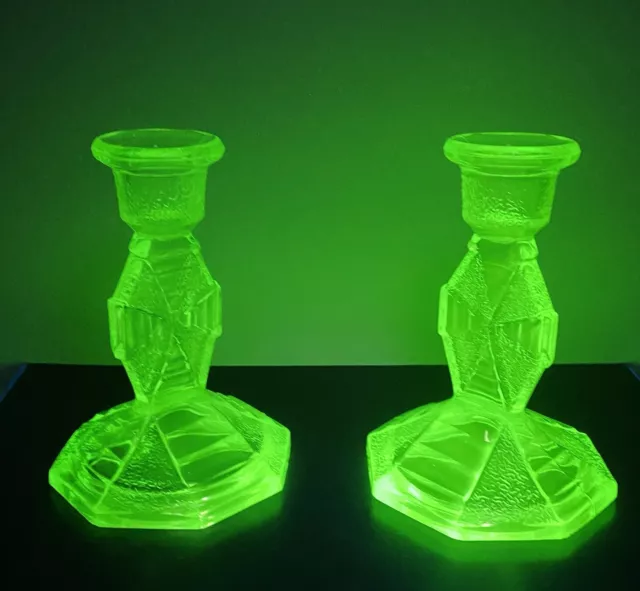 PAIR OF Vintage Green Art Deco 1930’s URANIUM GLASS Candlesticks