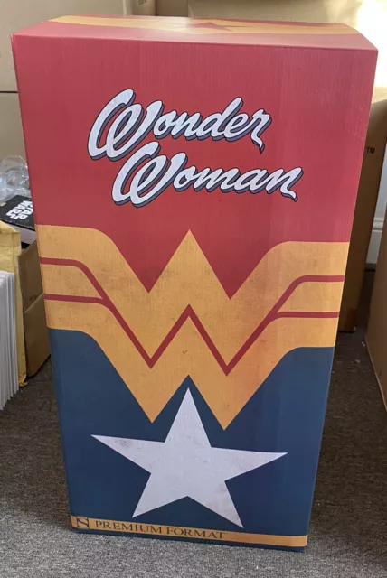 SIDESHOW COLLECTIBLES DC Comics Wonder Woman Premium Format Figure EUR ...