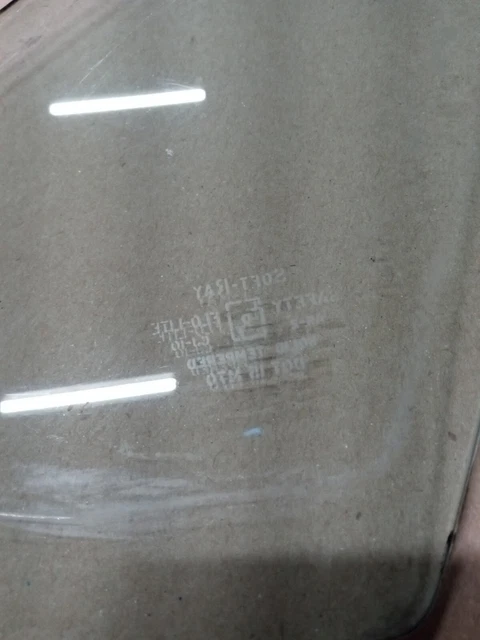 1978-1987 El Camino Rear Cab Quarter Glass Window B Pillar Rh  Side Nice 3