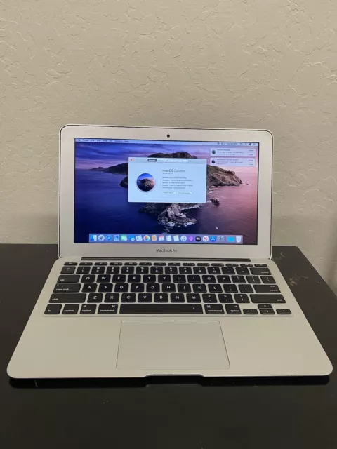 Apple MacBook Air 11” Early-2015 (i7 2.2GHz/8GB RAM/256GB SSD)