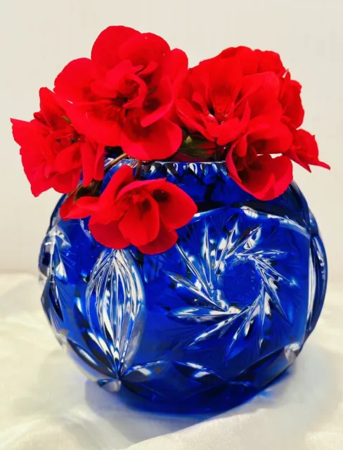 Cobalt Blue Cut to Clear Crystal Rose Bowl Vase ~ 4 Inches Tall