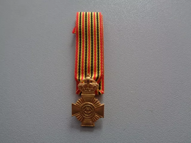 (A25-8) Militär Verdienstkreuz 2. Klasse Belgien Original Miniatur-Orden