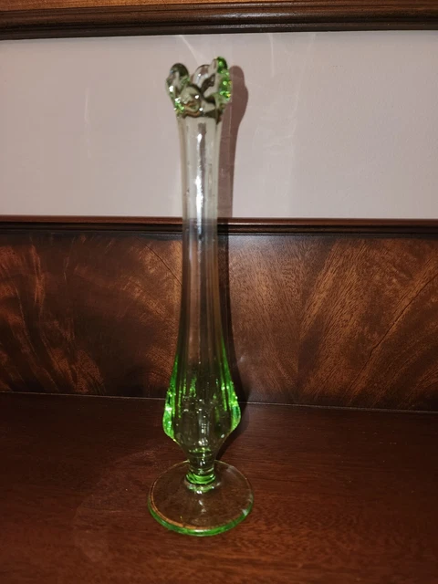 VINTAGE 9” GREEN Uranium Glass, Vaseline Swung Bud Vase Depression