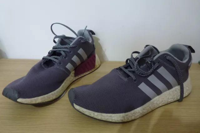 nmd r2 taupe