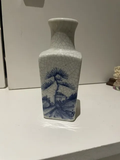 Chinese Porcelain Crackle Glazed Handpainted Vase