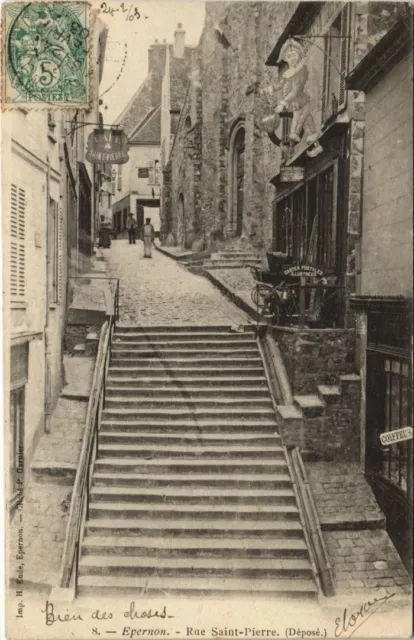 CPA ÉPERNON - Rue St-Pierre (128468)
