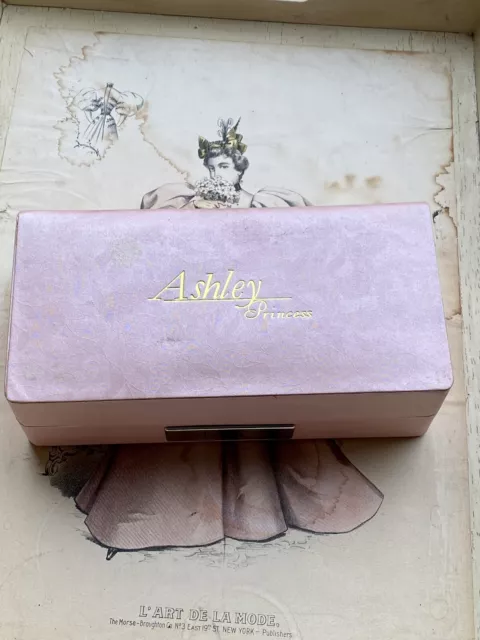 Ashley Princess Quartz Interchangeable 8 Frames And 6 Bands Wrist Watch
