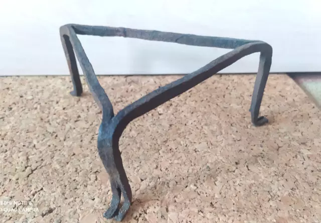 ANTIQUE 19th CENTURY HAND FORGED KETTLE TRIPOD STAND FIREPLACE TRIVET