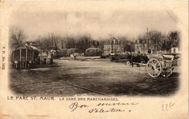 CPA AK Le Parc St-MAUR La Gare des Marchandises (390475)
