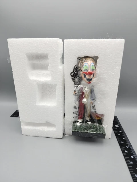 Royal Bobbles Halloween Young Michael Myers Clown Horror Bobblehead -Hot Topic 2