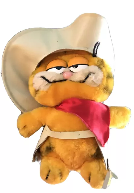 Cowboy garfield plush top