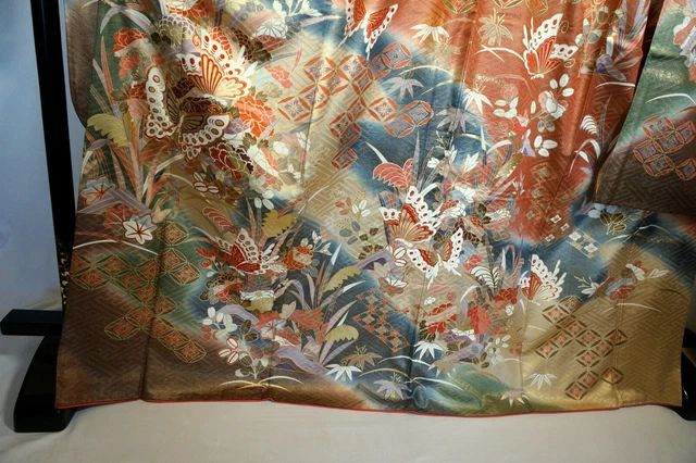 Japanese kimono SILK"FURISODE" long sleeves, Gold, Signe, BF, Plants,L5'6"..3190 3