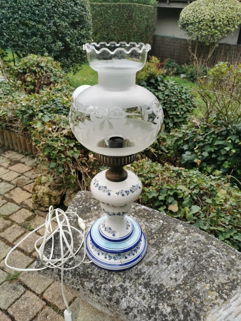 Lampe à Pétrole Vintage En Céramique – Motif Fleur – Beige écru
