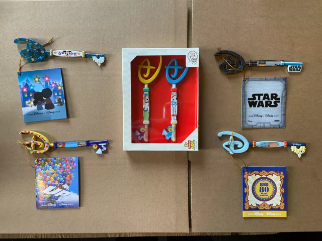 Disney Store Collectable Opening Ceremony 5 Keys Bundle Up Star Wars Dumbo BNWT