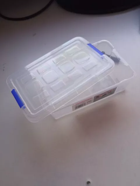 Mini caja de 200 ml tapper con cierre transparente