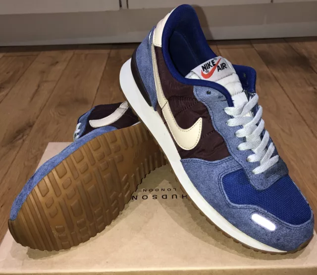 NIKE AIR VORTEX Vintage mens trainers Suede Black Gold White UK
