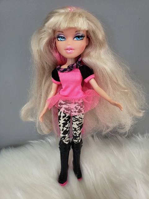 Bratz neon runway outlet