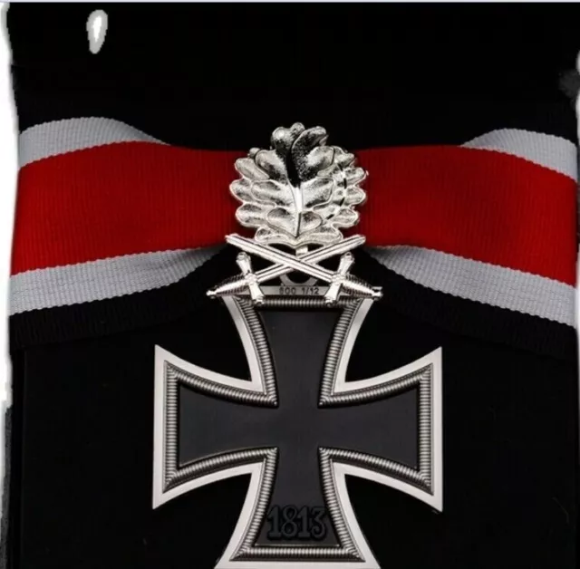 WWII German iron cross medal oakleaf ribbon W Box Replica