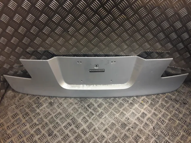 BMW F01 Trim Lisence Plate Holder Panel 7 SERIES f01 F02 F03 in Silver 7186534