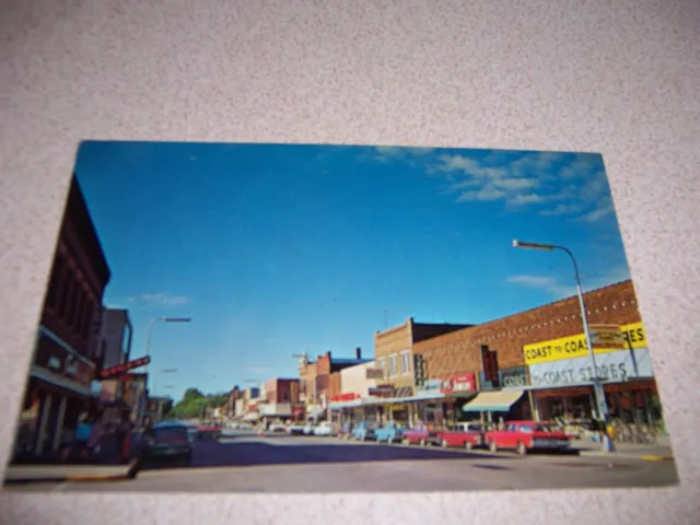 1960s JEFFERSON STREET SCENE DOWNTOWN, WADENA MN. VTG POSTCARD