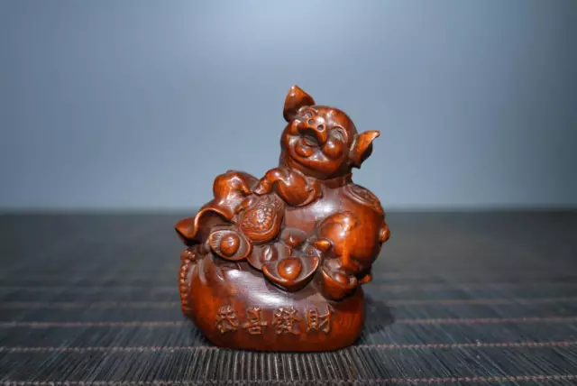 Chinese Natural Boxwood Hand-carved Exquisite Pig Statue AF0255