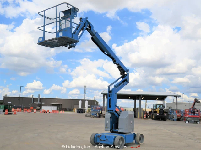 2013 Genie Z-34 22N 34' Electric Articulating Boom Lift Man Aerial