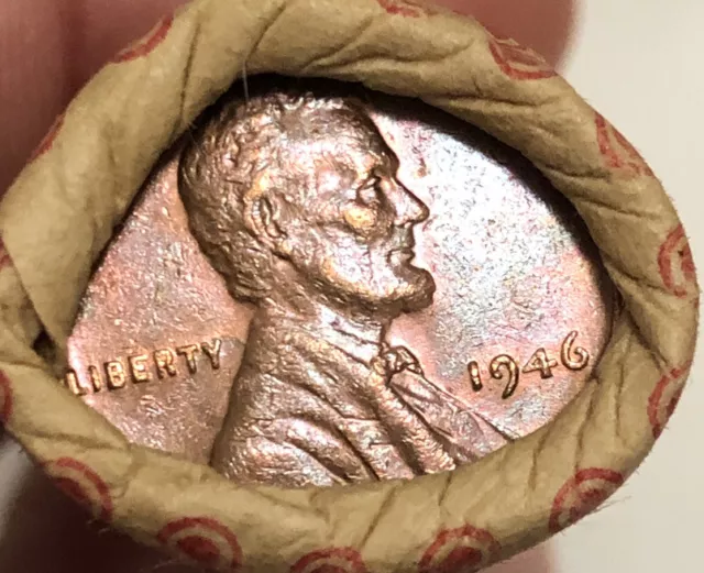 Lot of (1) 1946-P Wheat Cent Pennies Random Unsearched Roll  Antique Rare Coins!