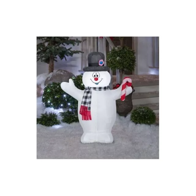 D Gemmy 119147  Airblown  Inflatable Frosty the Snowman holding a candy 3.5 ft