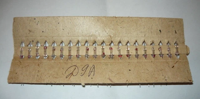 Lot of 1000 pcs D9A (Д9А) Germanium Point Detector Diodes New