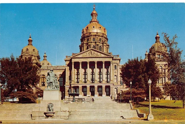 Des Moines Iowa State Capitol Vtg Postcard CP313