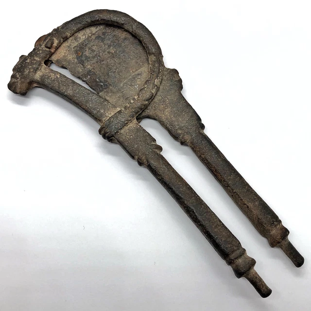 Antique Indian Betel Areca Nut Cutting Tool - Chew Old South Asian Iron Pliers A