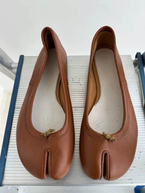 Maison Margiela Brown Leather Tabi Flats Size 36 EUR