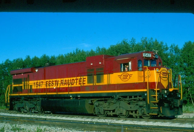 EVR 1547 C36-7, Muuga, Estonia, 06/04; Kodachrome Original
