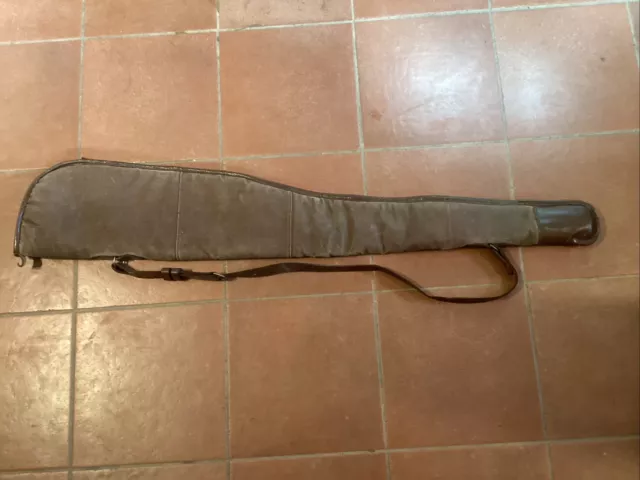 A Holland & Holland Canvas Gun Slip