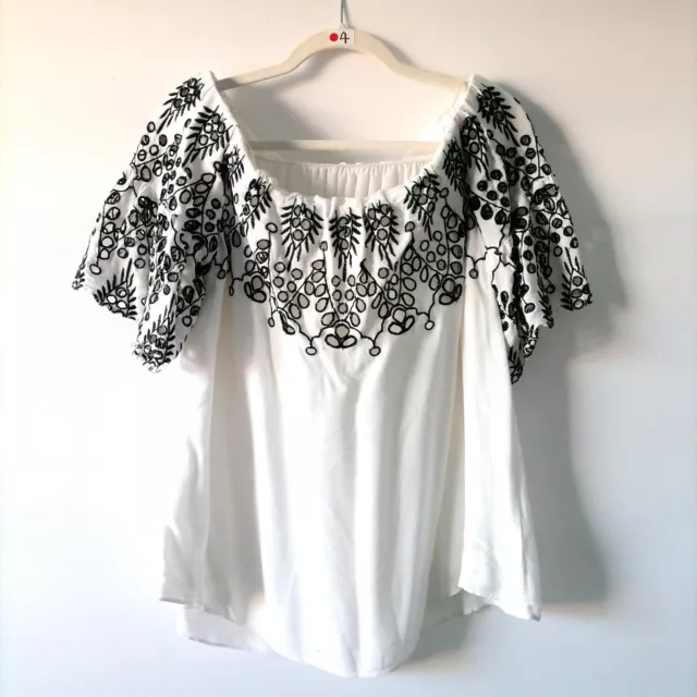 Gibson Latimer Womens white Off The Shoulder Black Embroidered Blouse Top Sz L