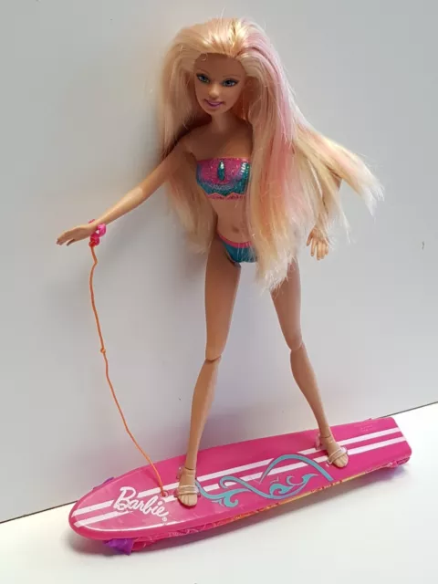 2011 - Mattel - Barbie Mermaid Tale Merliah 2 in 1 Ocean Secret Surfboard -n°64