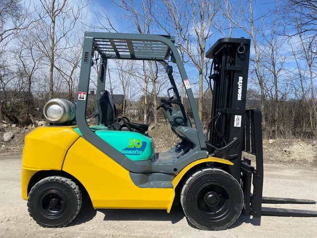 2014 Komatsu Fg30Ht-16 6000Lb Capacity Pneumatic Forklift Hi Lo Lift Truck