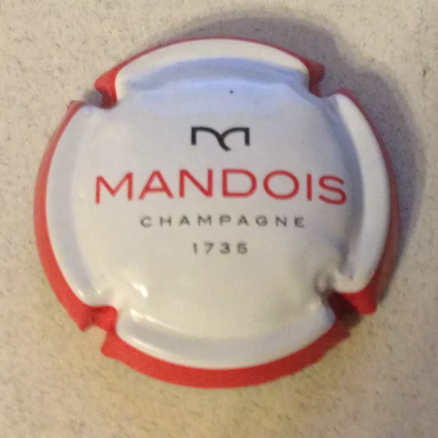 Capsule de Champagne MANDOIS (10a. blanc contour rouge)