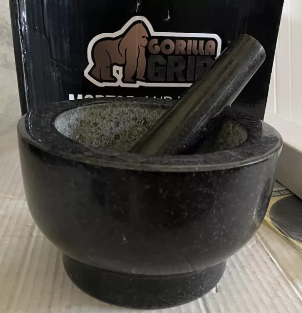 Gorilla Grip Original Mortar and Pestle Set, Slip Scratch Resistant Bottom, Heavy Duty Polished Granite Guacamole Molcajete Bowl Kitchen Spices