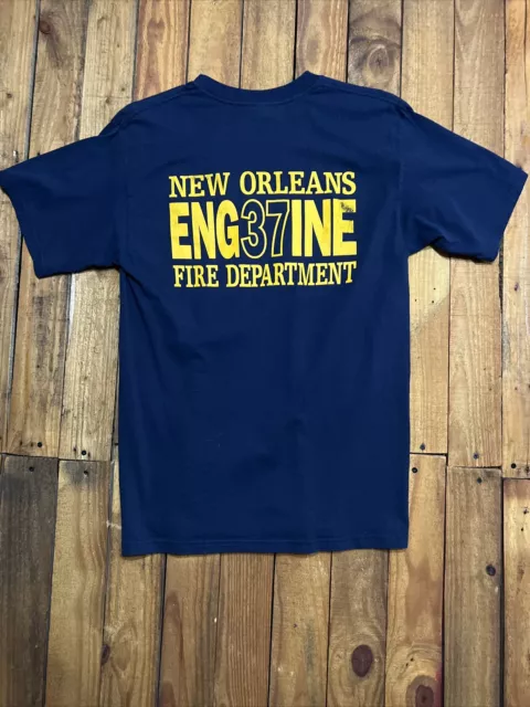 New Orleans Engine 37 Fire Dept Shirt Embroidered Front Size Large Gildan