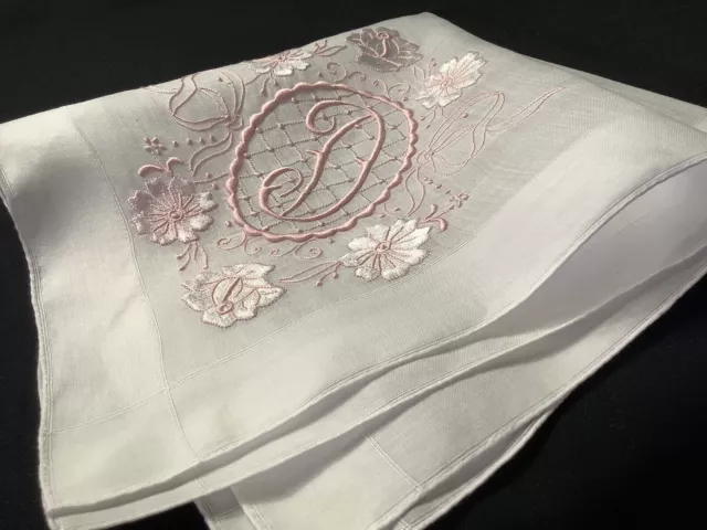 11081🌟EXQUISITE Vintage Bridal PINK Madeira Monogram “D” Wedding Handkerchief