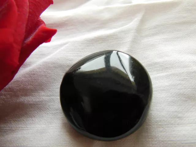 Bouton ancien en celluloïd noir collection pied métal diamètre 2,7 cm G14F
