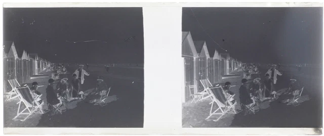FRANCE Family at the Beach c1930 Original NEGATIVE Photo Stereo Plate P74L17n